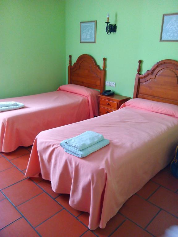 Hostal Venta Liara Allepuz Esterno foto
