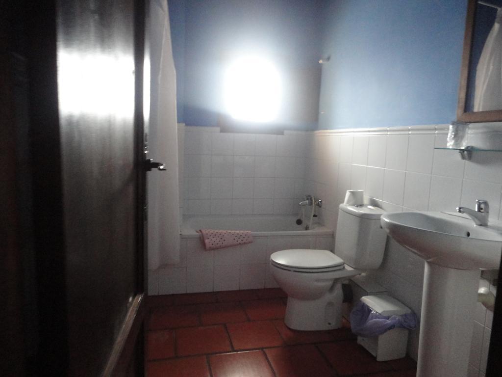 Hostal Venta Liara Allepuz Esterno foto