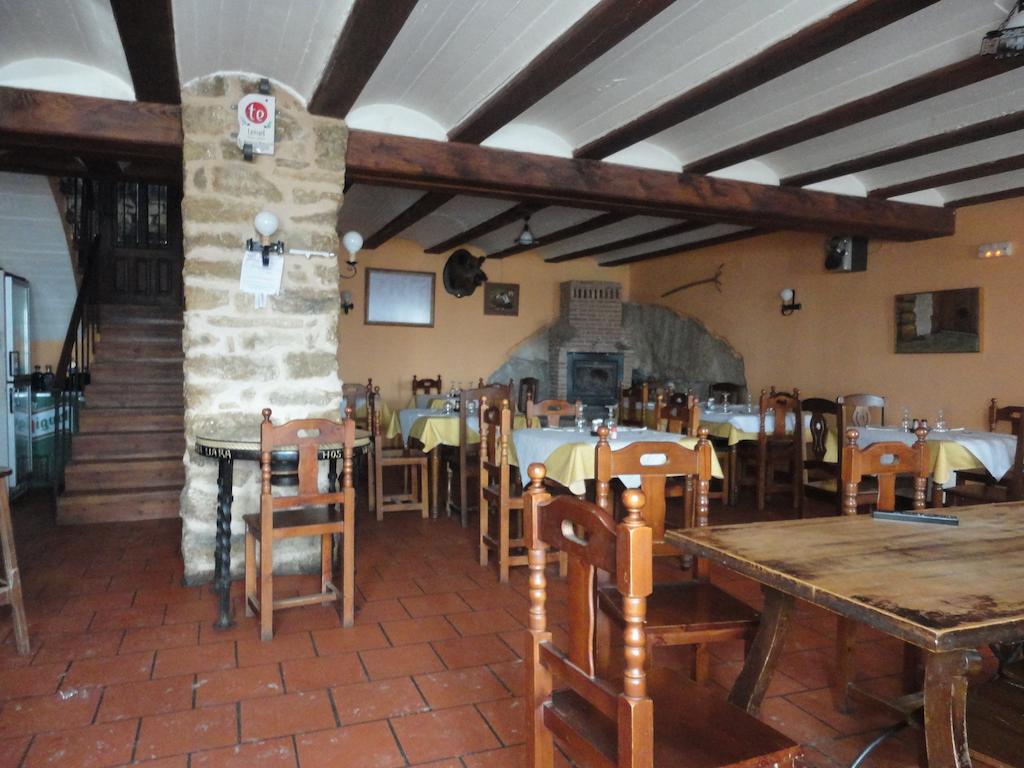 Hostal Venta Liara Allepuz Esterno foto