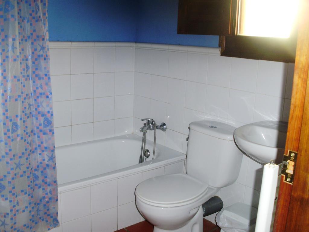 Hostal Venta Liara Allepuz Esterno foto