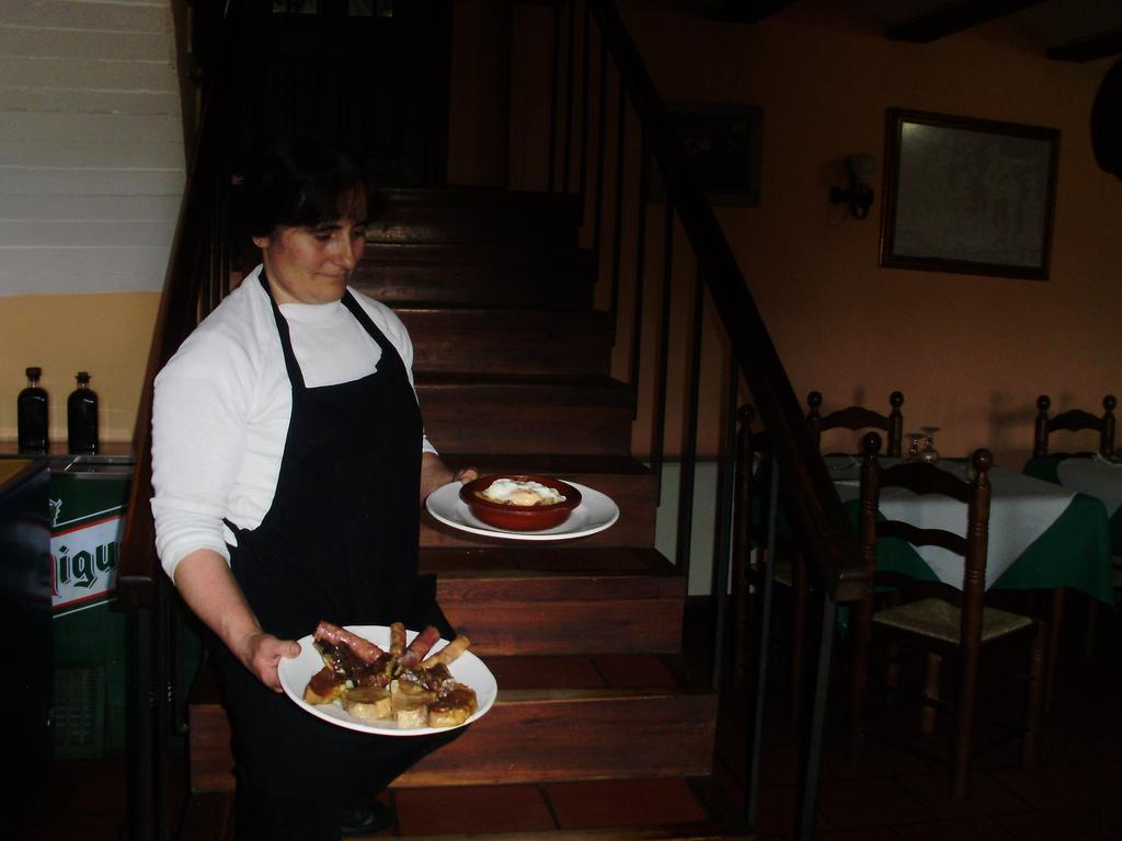Hostal Venta Liara Allepuz Esterno foto