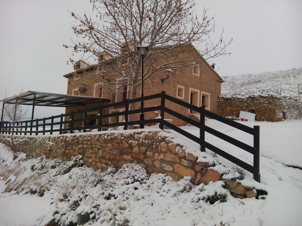 Hostal Venta Liara Allepuz Esterno foto